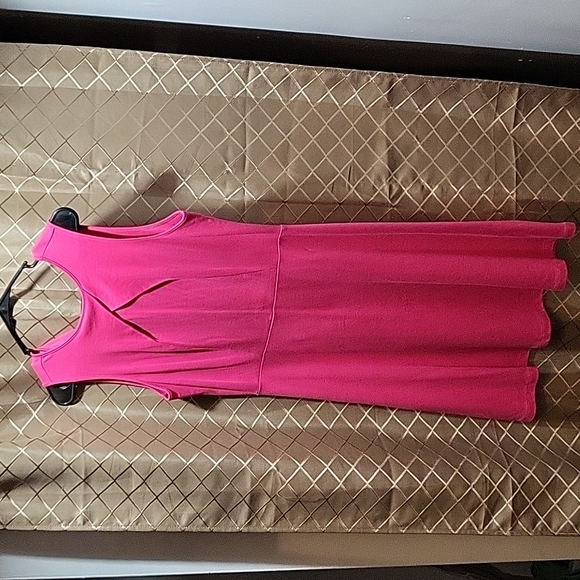 3 lightly worn solid colors and 1  never worn multi color NY&Co  dresses - Picture 3 of 5